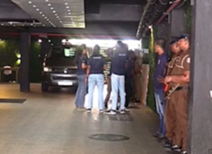 Colombo hotel linked to Johnston Fernando raided over firearm allegations