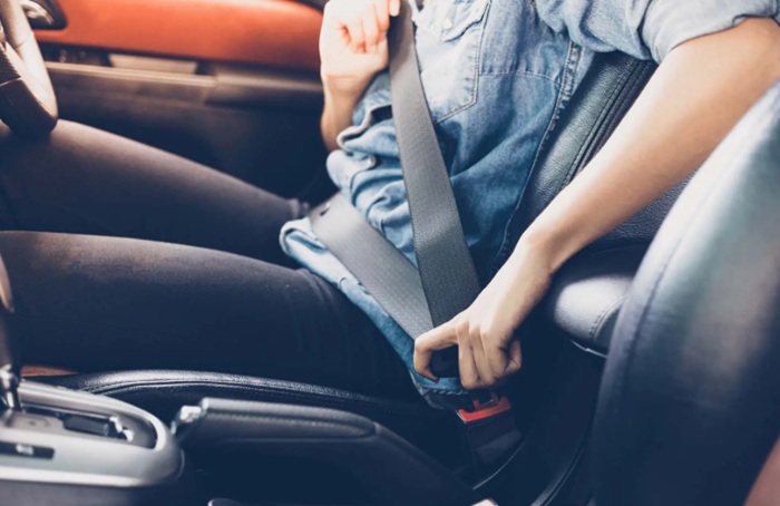 Grace period ends: Seat belts compulsory on expressways from June 20